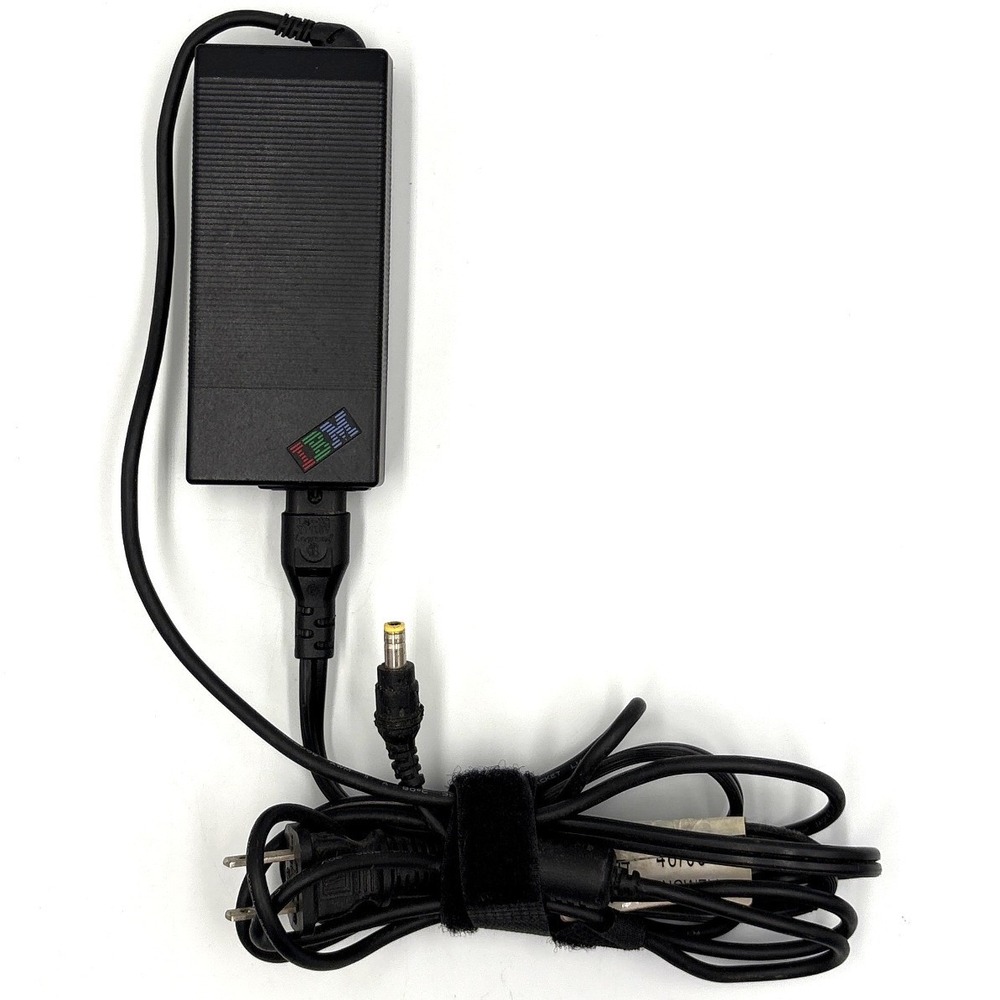 IBM AC Adapter Laptop Power Supply Charger Black 08K8208 1547